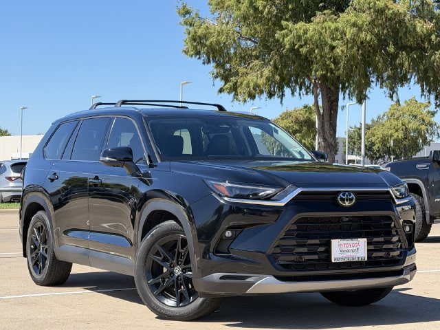Certified 2024 Toyota Grand Highlander FWD image 2