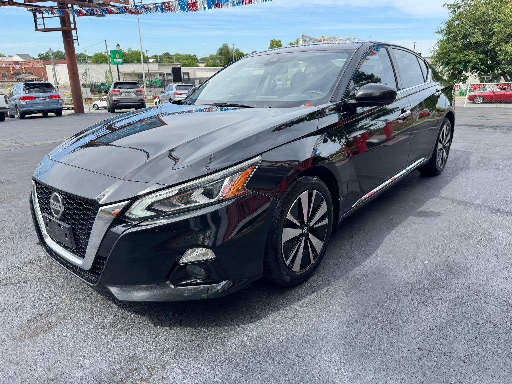 Used 2019 Nissan Altima 2.5 SV FWD image 3