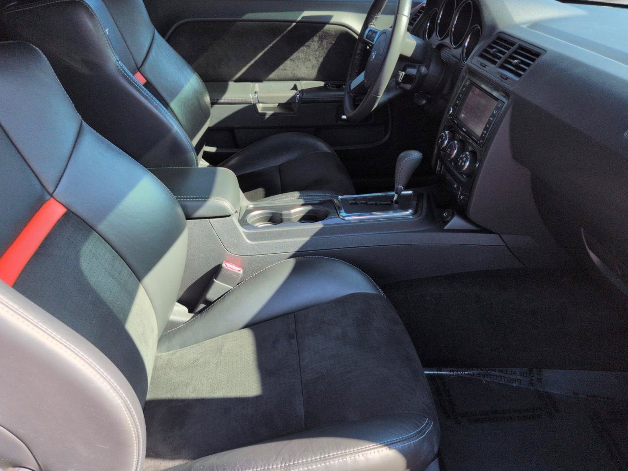 Used 2010 Dodge Challenger SRT8 w/ SRT Option Group II RWD image 16