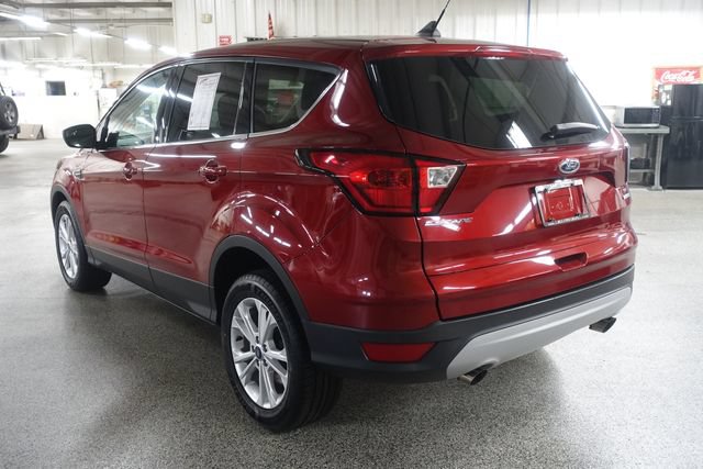Used 2019 Ford Escape SE FWD image 5
