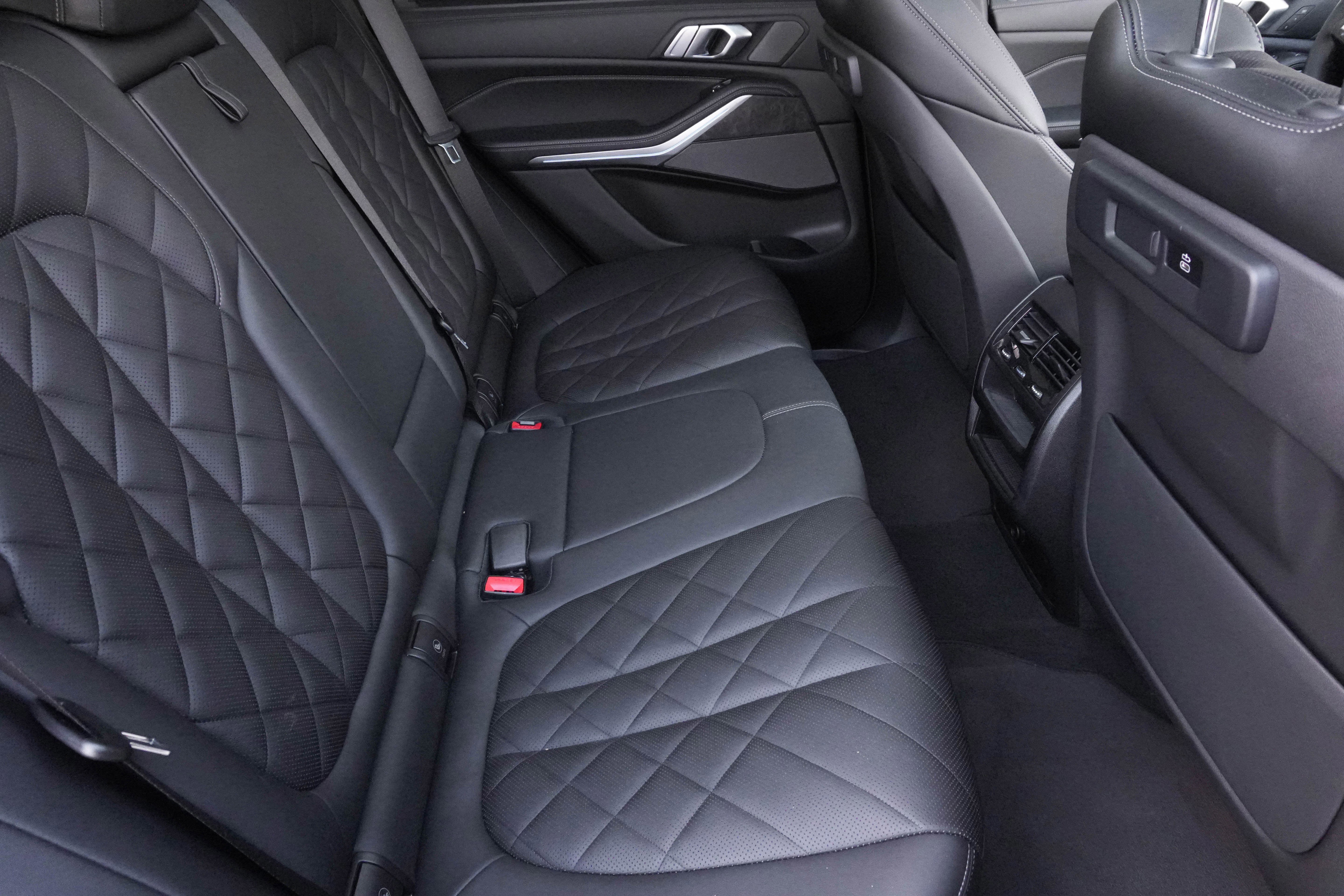 Certified 2023 BMW X5 sDrive40i w/ Premium Package image 40