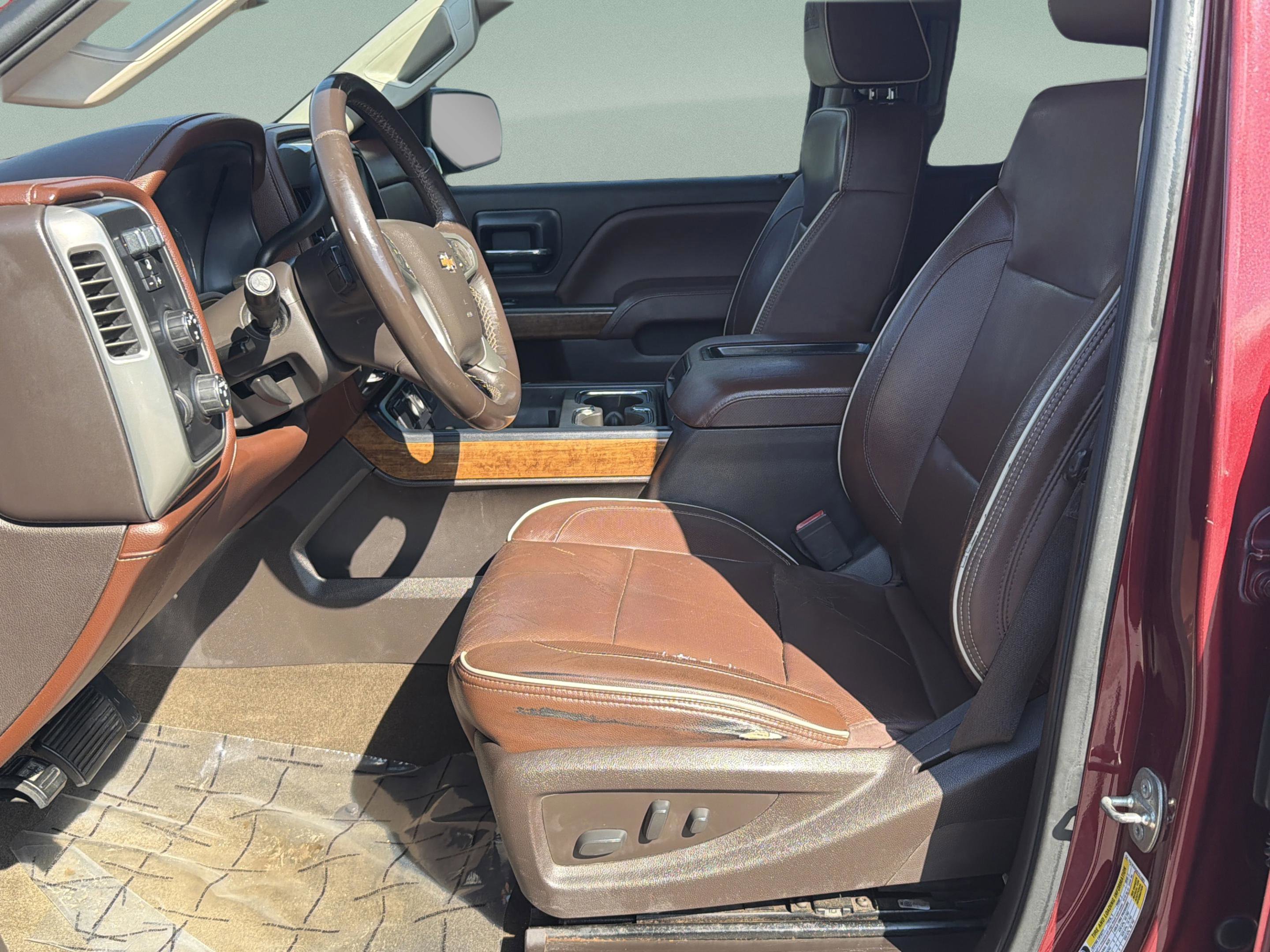 Used 2015 Chevrolet Silverado 2500 High Country w/ Duramax Plus Package AWD/4WD image 19
