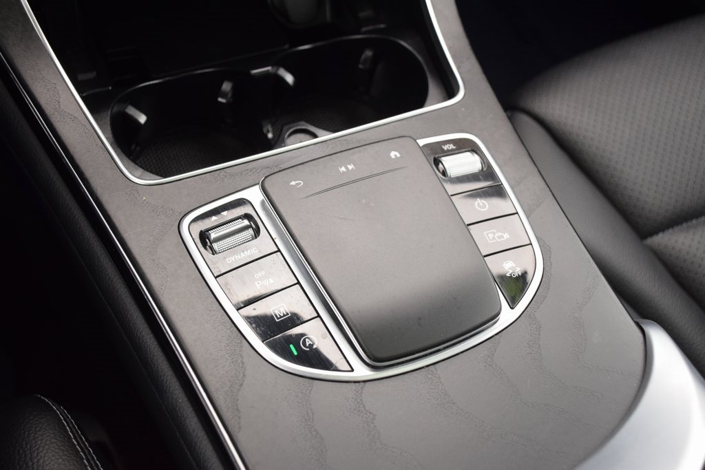 Used 2022 Mercedes-Benz GLC 300 image 29