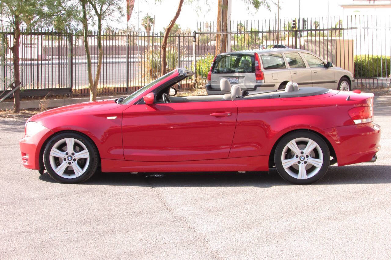 Used 2008 BMW 128i Convertible image 6