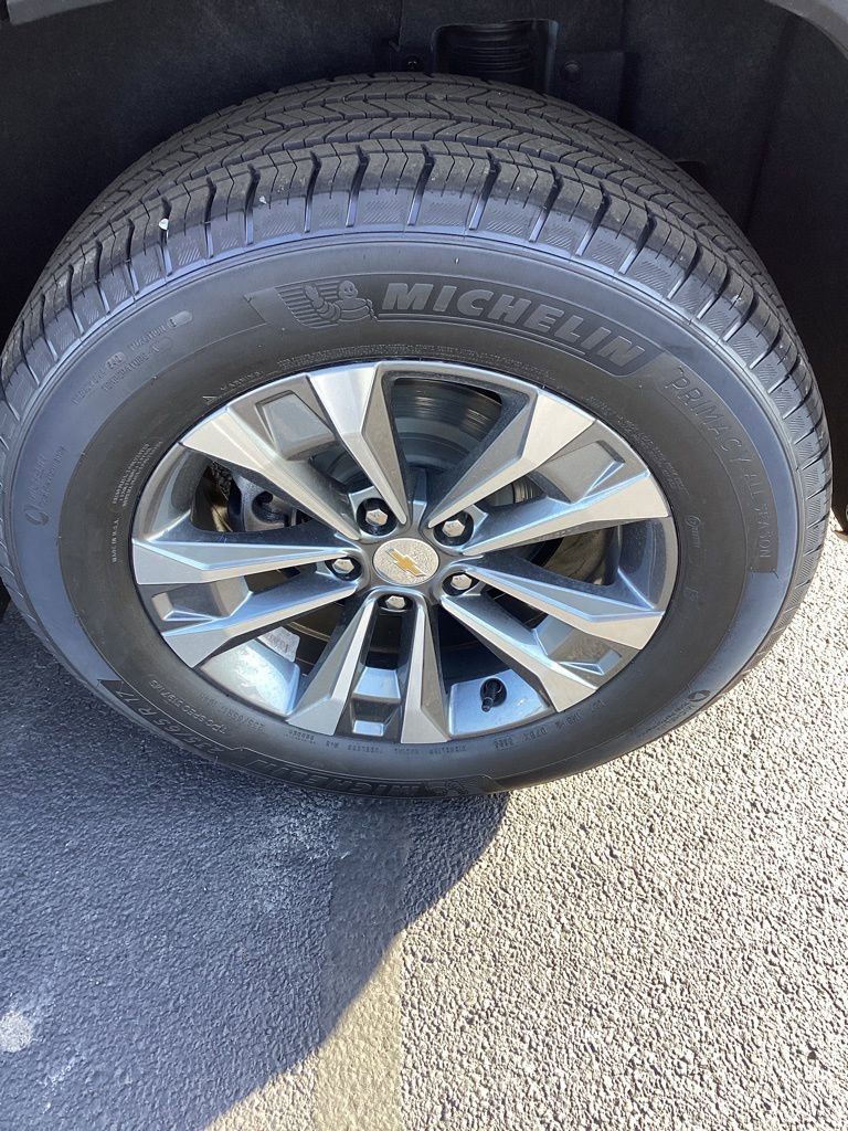 New 2026 Chevrolet Equinox LT w/ Convenience Package II image 11