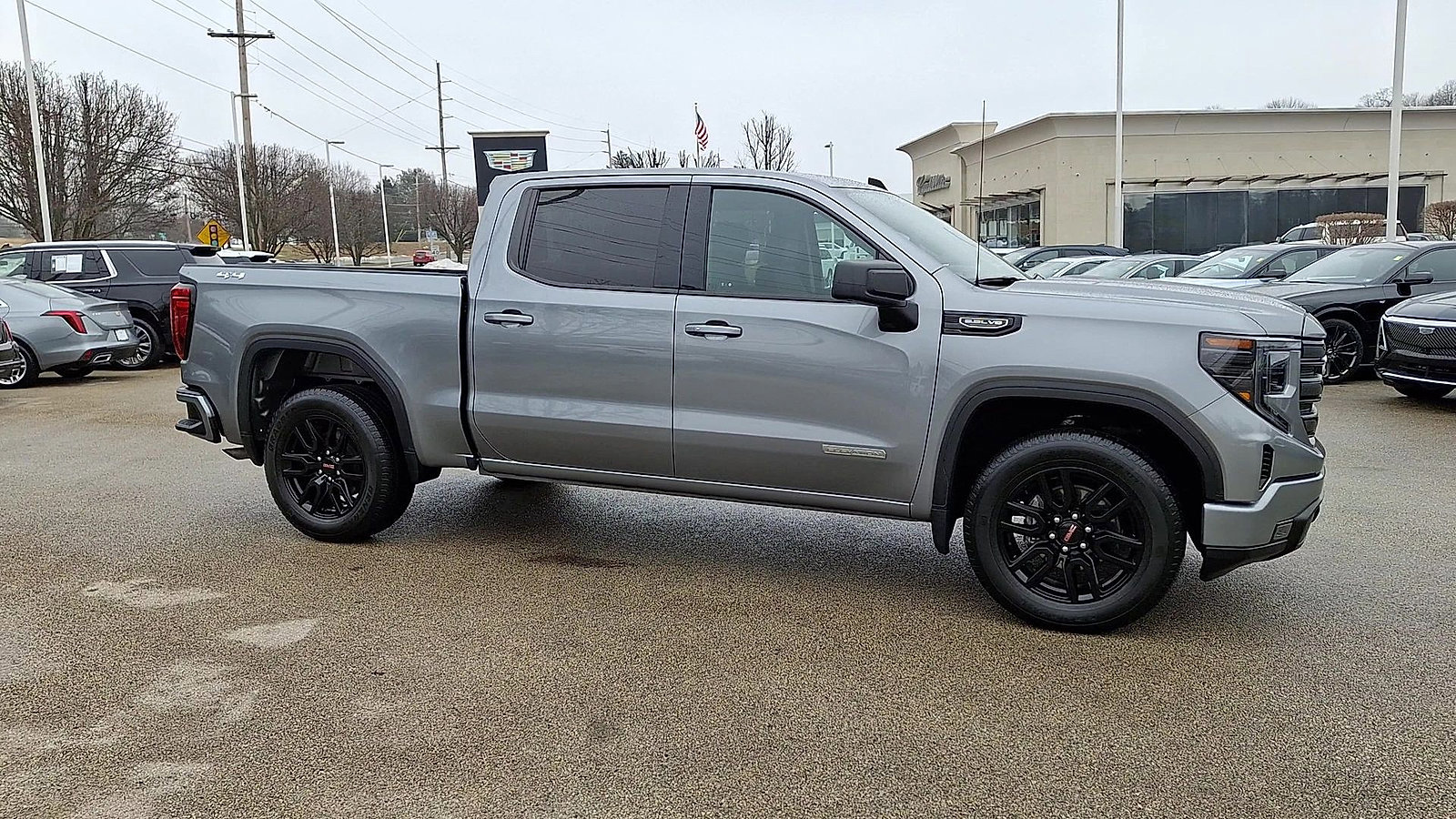Used 2024 GMC Sierra 1500 Elevation image 2