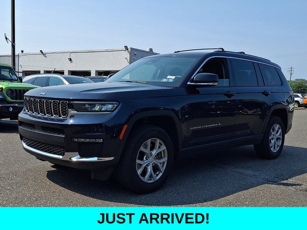 Used 2024 Jeep Grand Cherokee L Limited AWD/4WD image 3