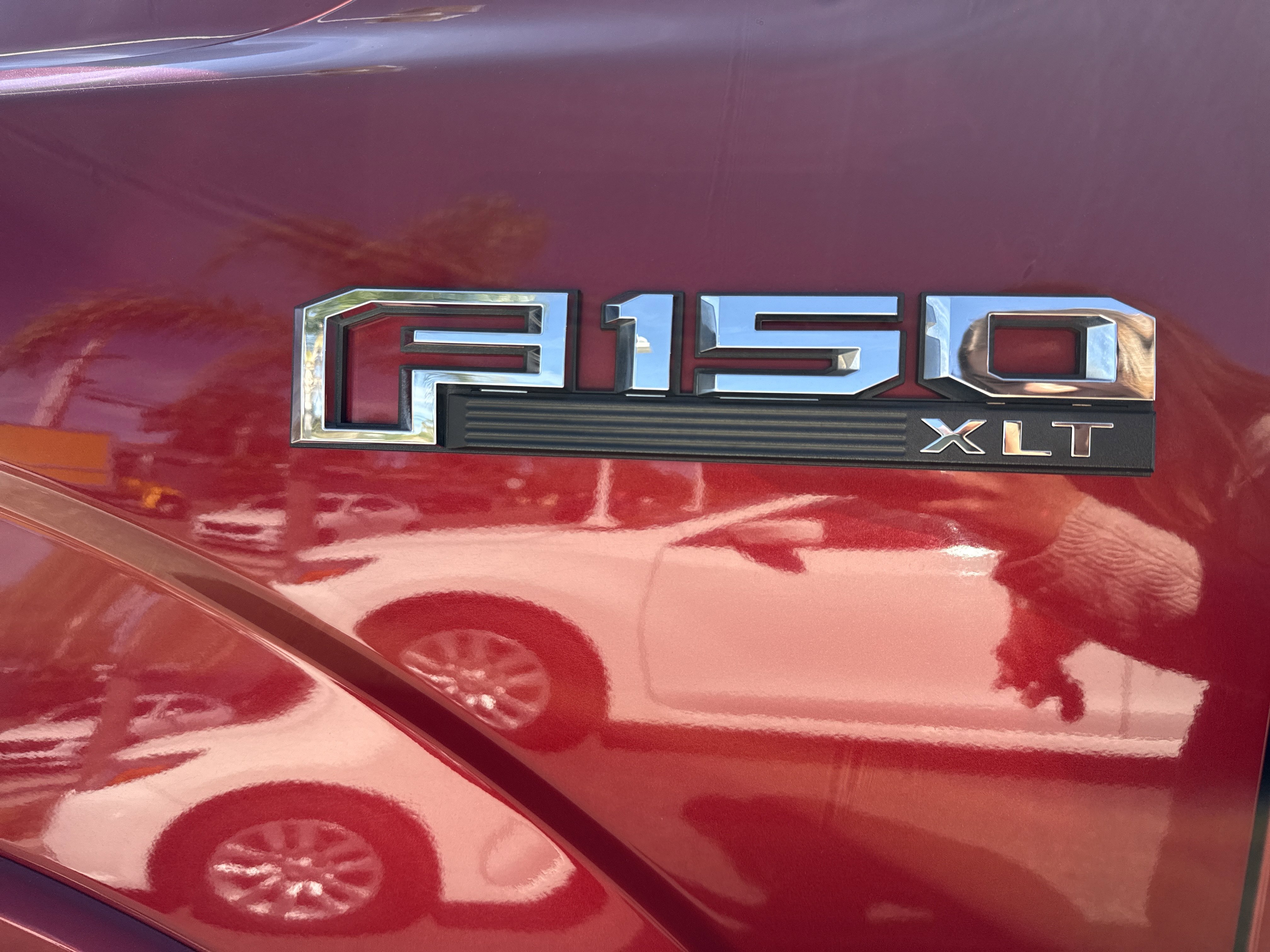 Used 2018 Ford F150 XLT w/ Equipment Group 302A Luxury image 11