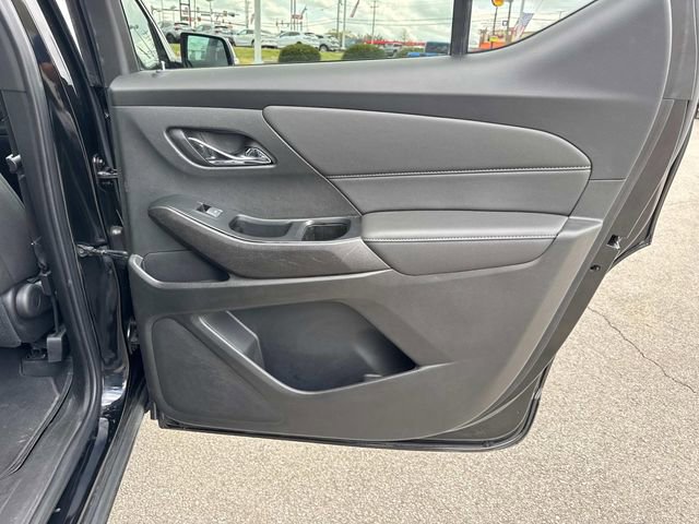 Used 2023 Chevrolet Traverse LT image 22