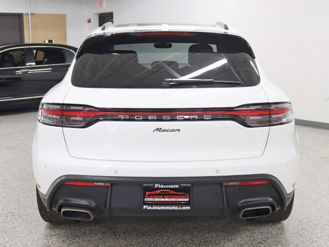 Used 2023 Porsche Macan image 13