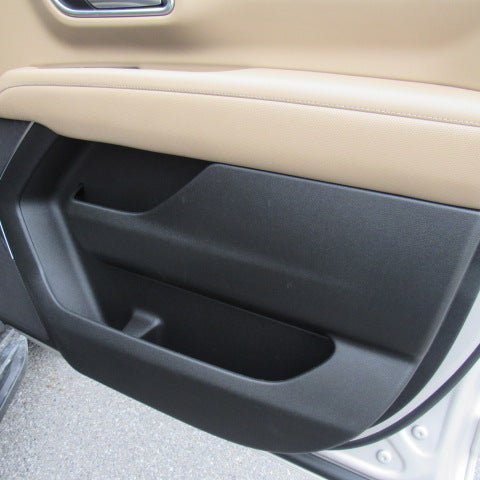 Used 2024 Chevrolet Suburban Premier AWD/4WD image 15