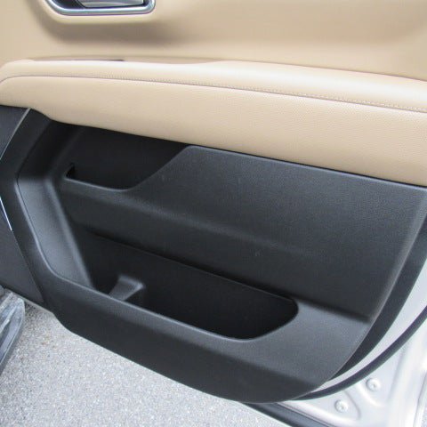 Used 2024 Chevrolet Suburban Premier image 15