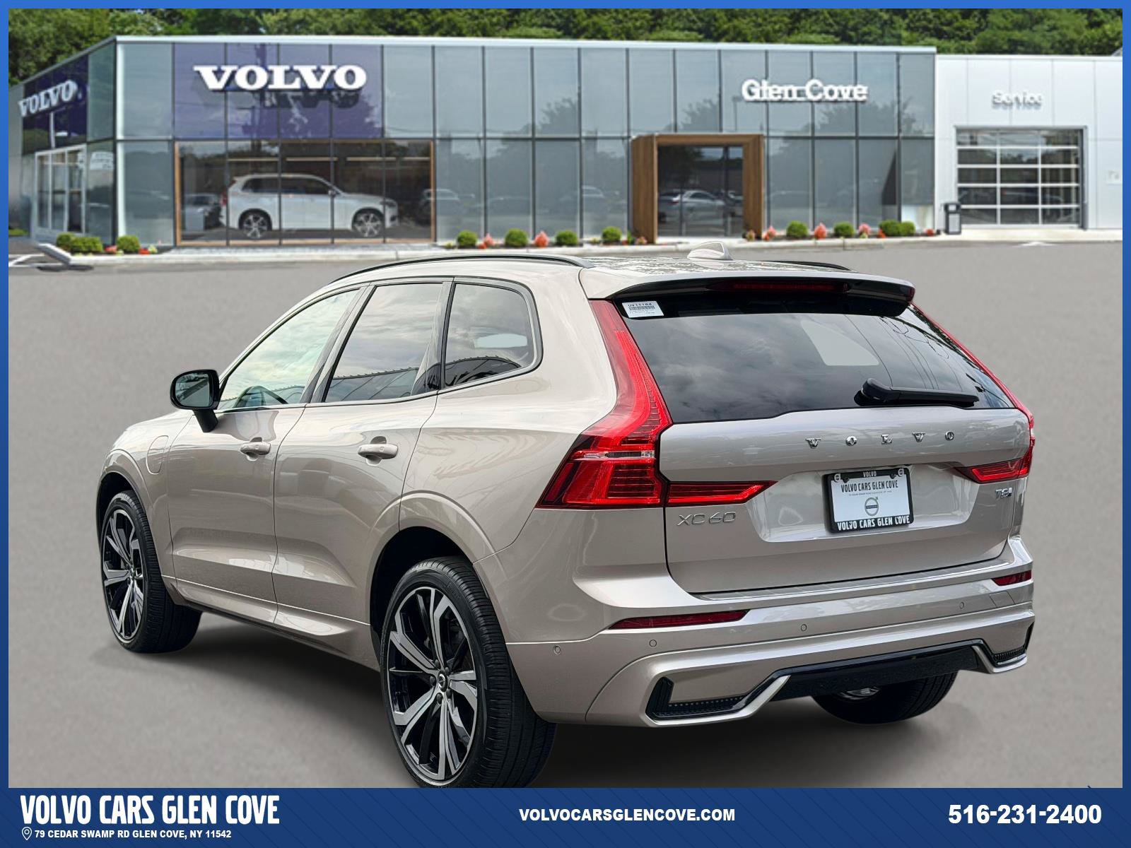 Used 2025 Volvo XC60 T8 Ultra w/ Protection Package Premier AWD/4WD image 5