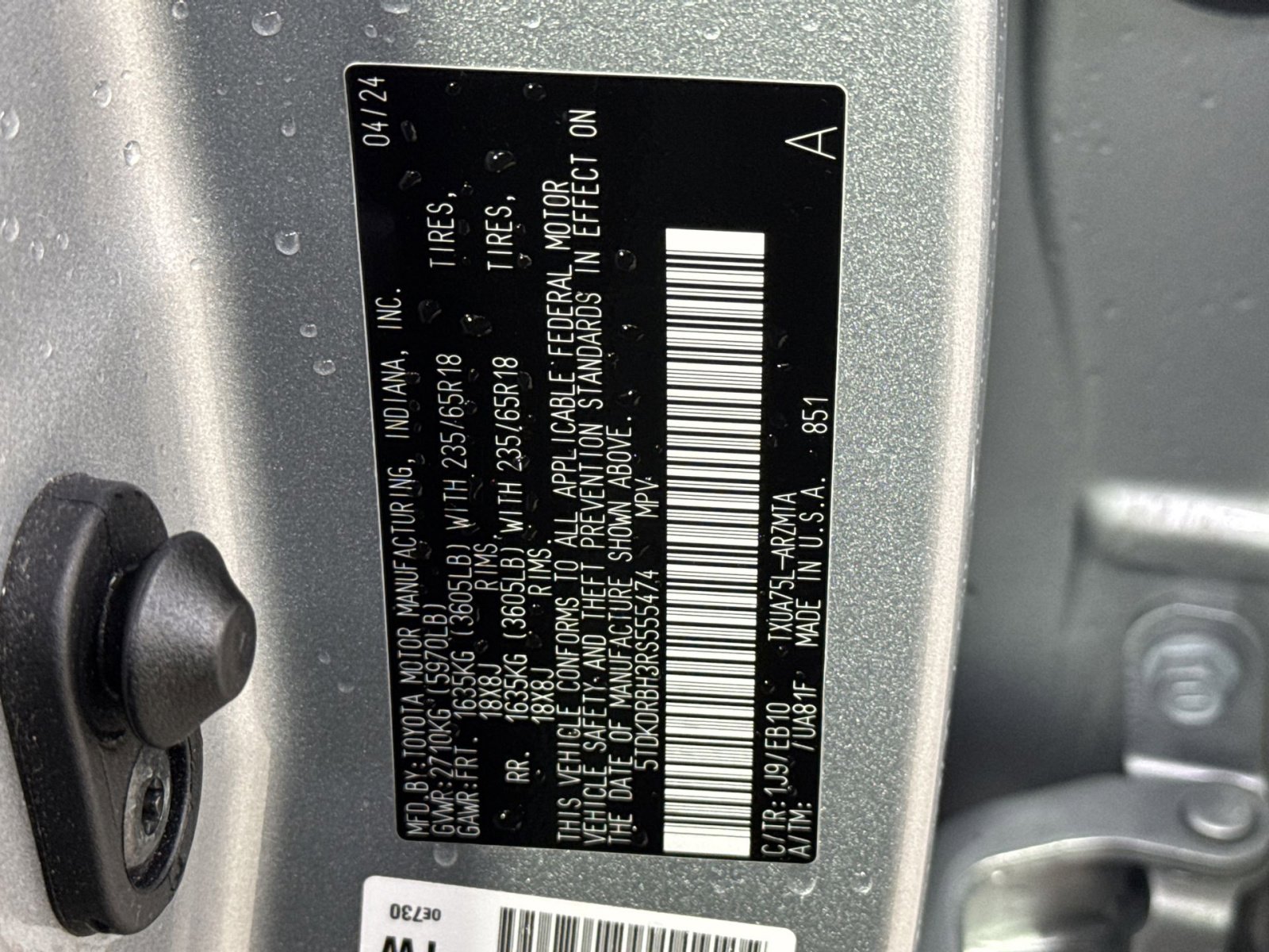 Used 2024 Toyota Highlander XLE image 35