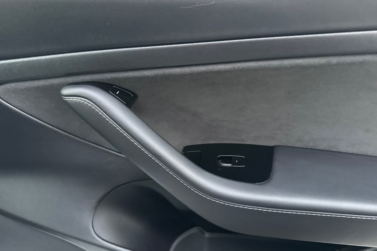 Used 2020 Tesla Model 3 Standard Range image 21