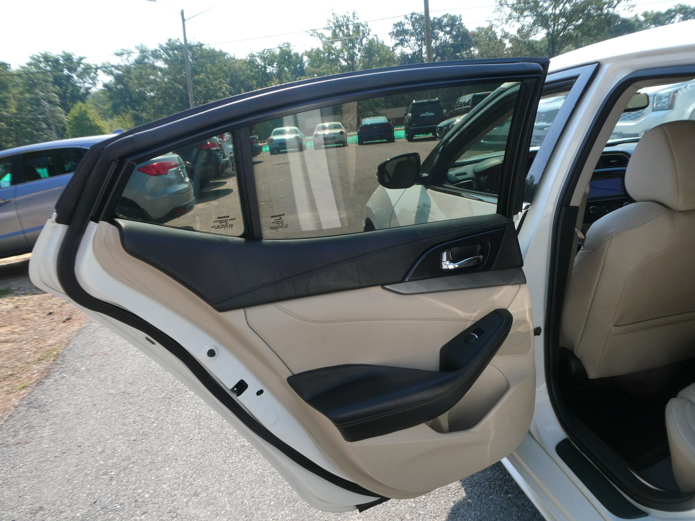 Used 2018 Nissan Maxima 3.5 SL FWD image 30