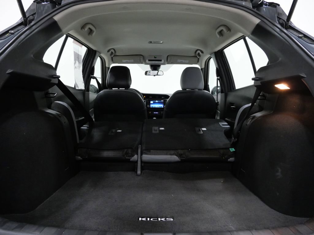 Used 2023 Nissan Kicks SR w/ SR Premium Package image 26
