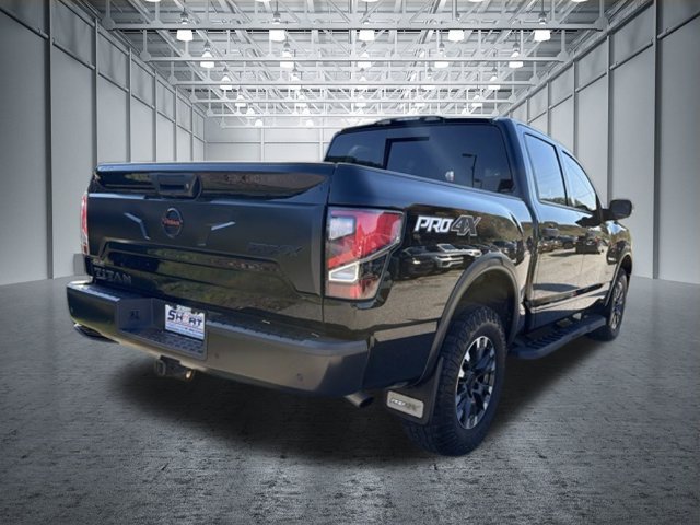 Used 2021 Nissan Titan PRO-4X w/ Pro-4x Convenience Package AWD/4WD image 3