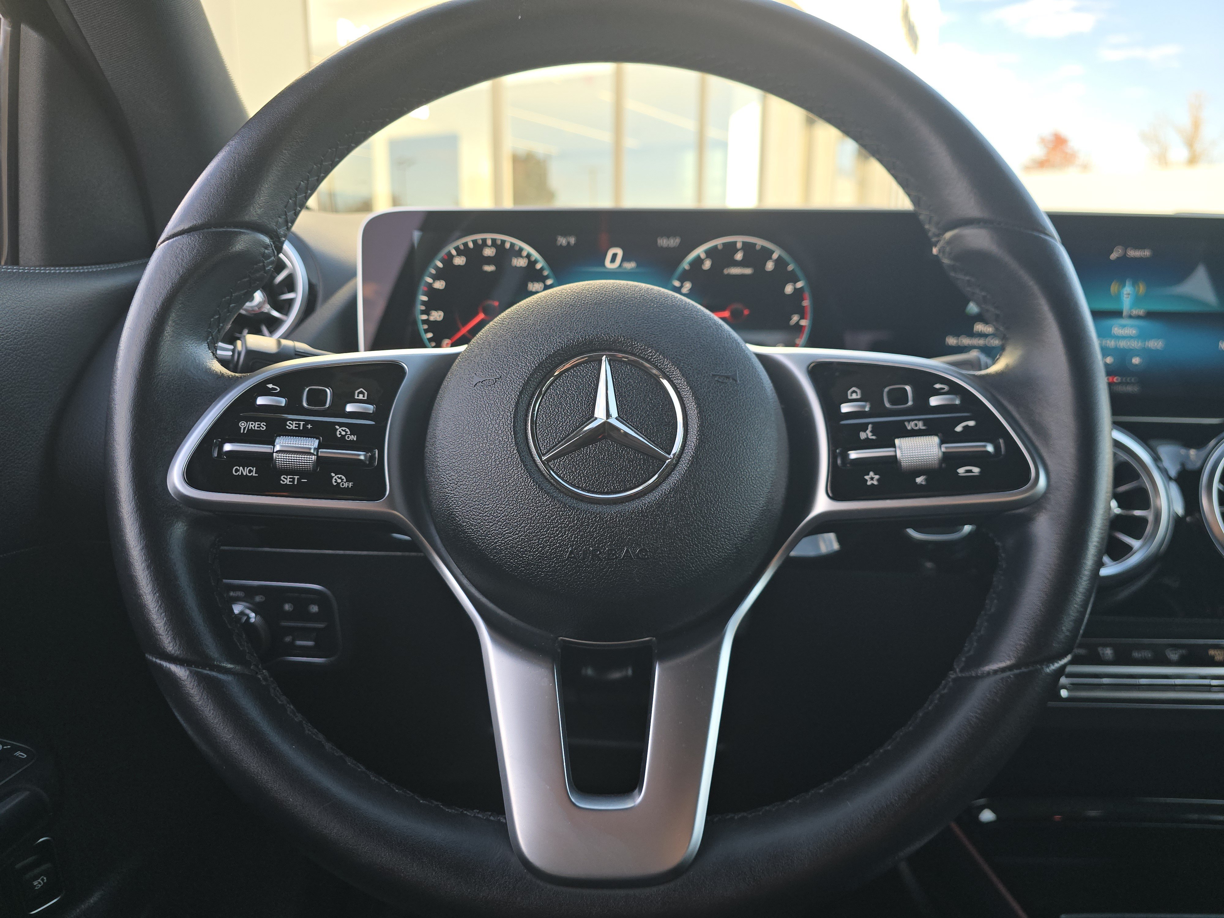 Used 2021 Mercedes-Benz GLA 250 4MATIC image 22