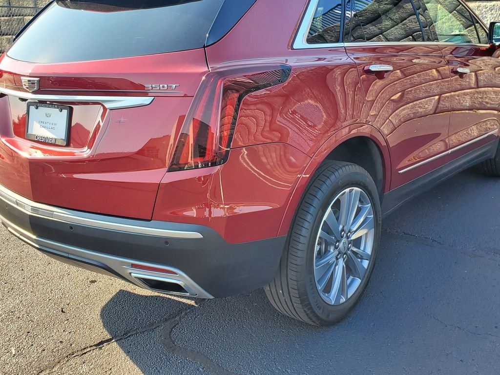 Certified 2024 Cadillac XT5 Premium Luxury AWD/4WD image 7