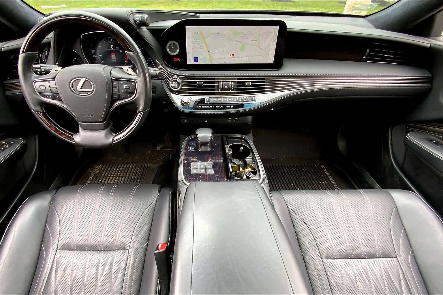 Used 2023 Lexus LS 500 AWD w/ Interior Upgrade Package image 16