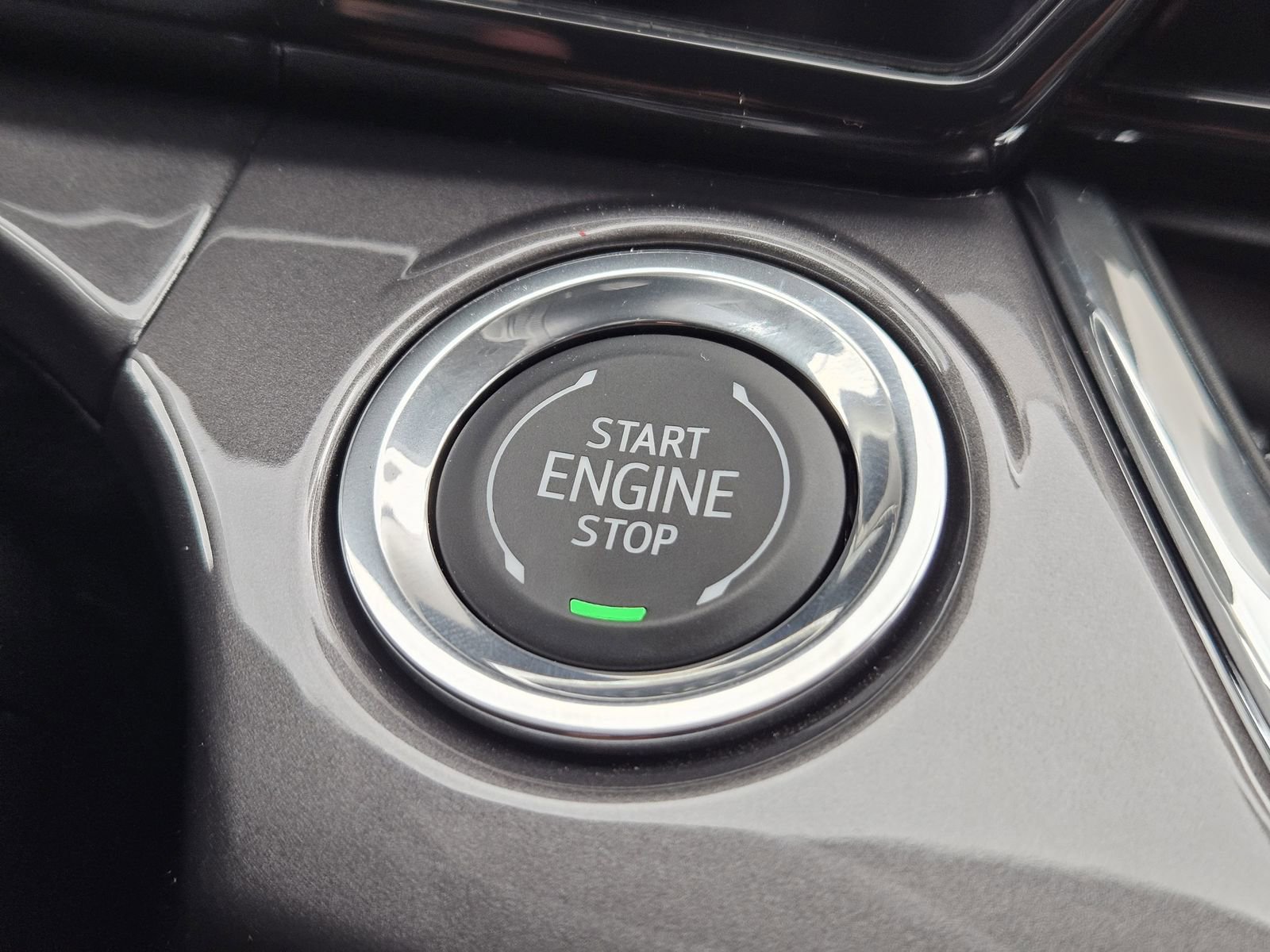 New 2026 Chevrolet Trax ACTIV w/ Sunroof Package FWD image 21