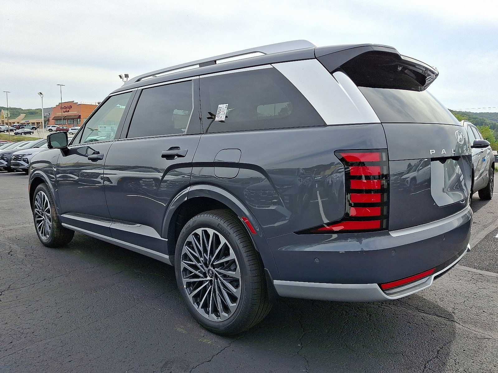 New 2026 Hyundai Palisade Calligraphy image 3