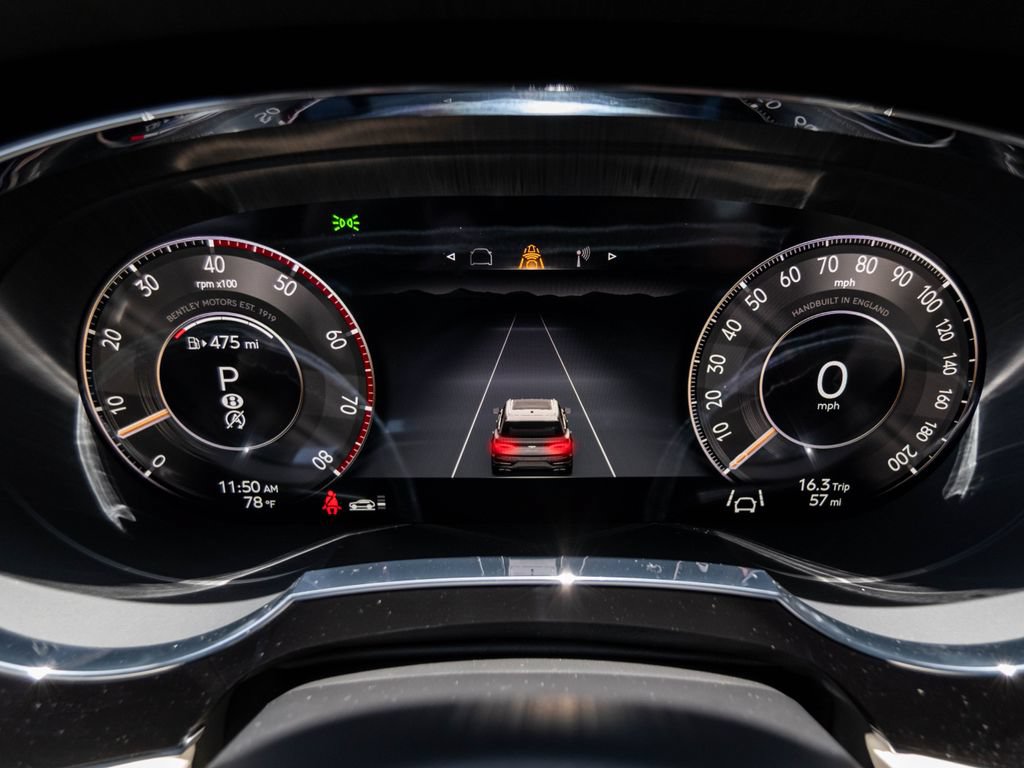 New 2026 Bentley Bentayga AWD/4WD image 7