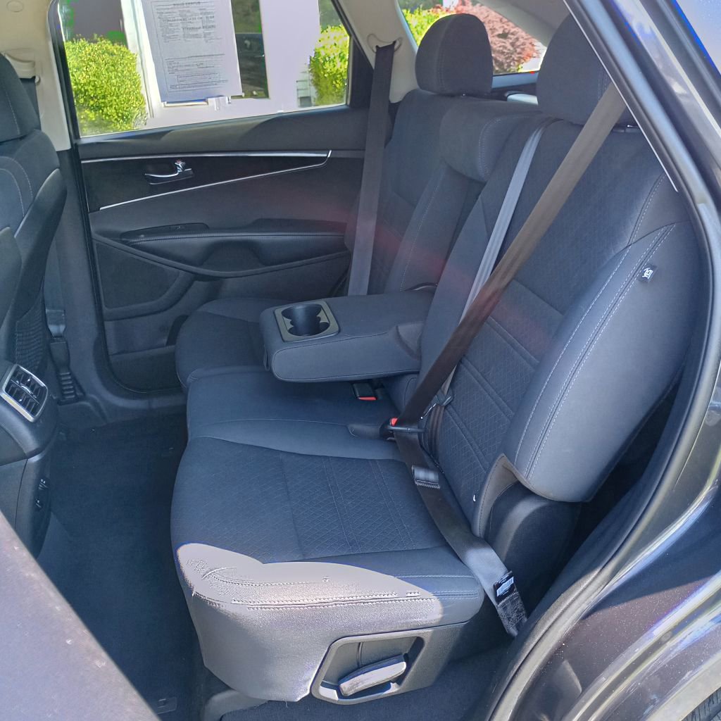 Used 2018 Kia Sorento LX FWD image 15