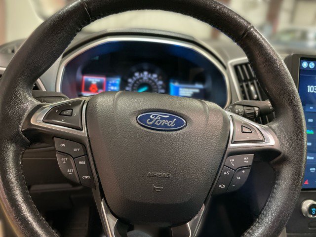 Used 2021 Ford Edge SEL AWD/4WD image 17