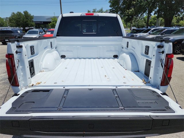 New 2025 Ford F150 XLT w/ Equipment Group 303A High AWD/4WD image 8