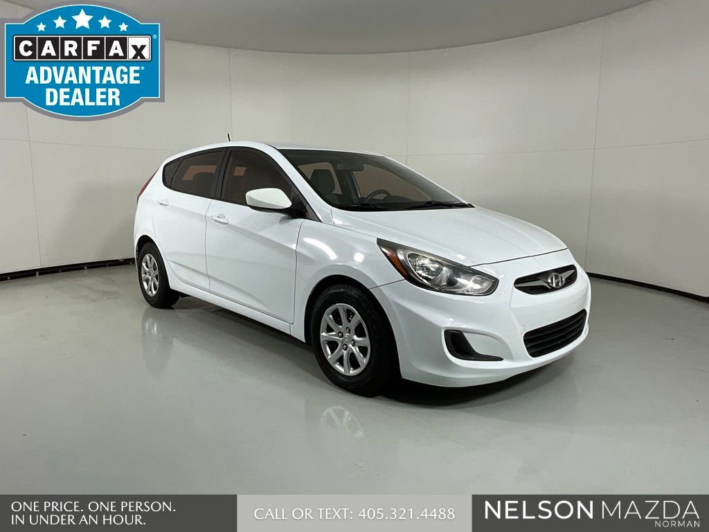 Used 2014 Hyundai Accent GS FWD image 1