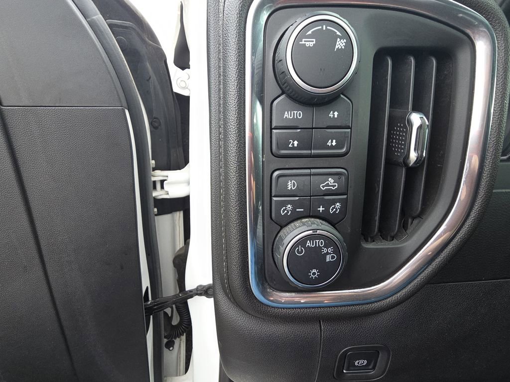 Used 2019 Chevrolet Silverado 1500 LT Trail Boss w/ Convenience Package image 22