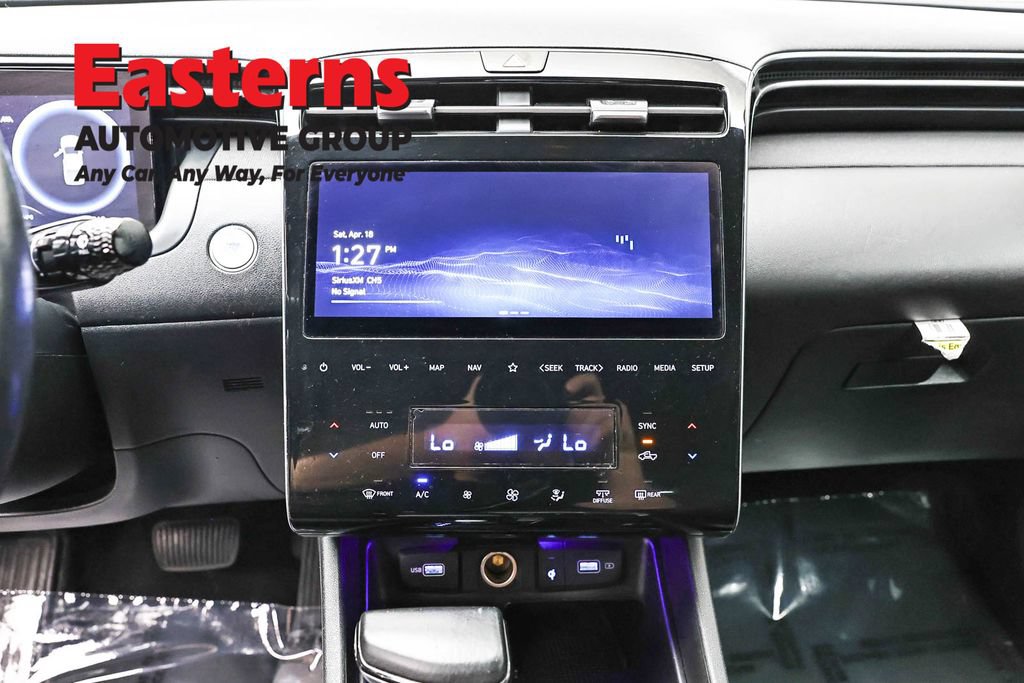 Used 2022 Hyundai Santa Cruz Limited AWD/4WD image 12