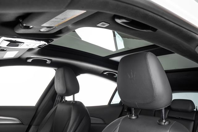 Used 2024 Maserati Grecale GT image 18