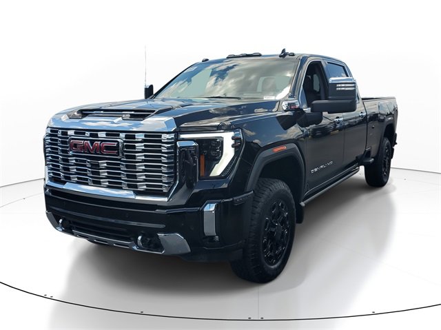 New 2025 GMC Sierra 3500 Denali w/ Technology Package image 2