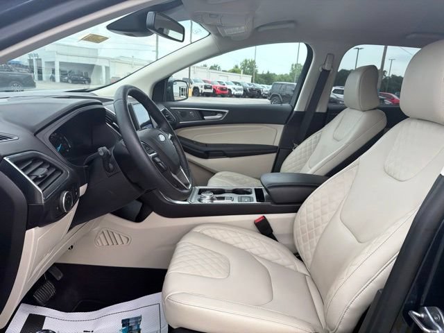Used 2024 Ford Edge Titanium AWD/4WD image 13