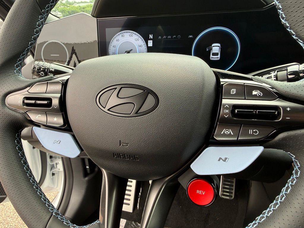 New 2026 Hyundai Elantra N FWD image 28