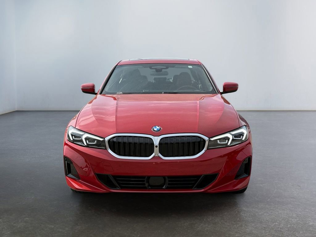 Used 2024 BMW 330i xDrive Sedan w/ Premium Package image 8