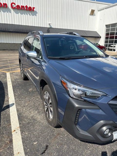 Used 2025 Subaru Outback Touring XT w/ Popular Package #2 AWD/4WD image 9