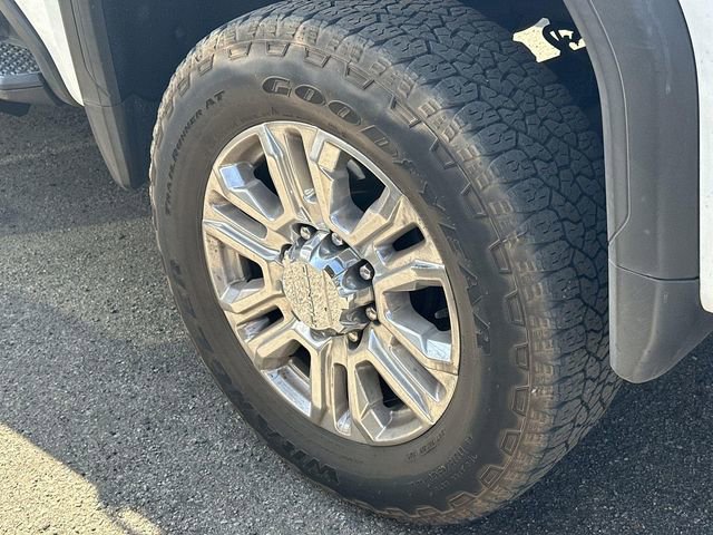 Used 2023 GMC Sierra 2500 Denali w/ Denali Ultimate Package image 5