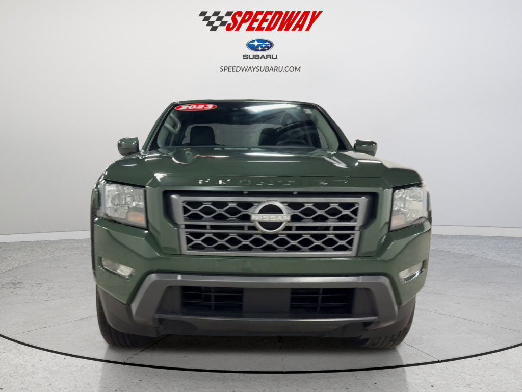 Used 2023 Nissan Frontier SV w/ SV Convenience Package image 2