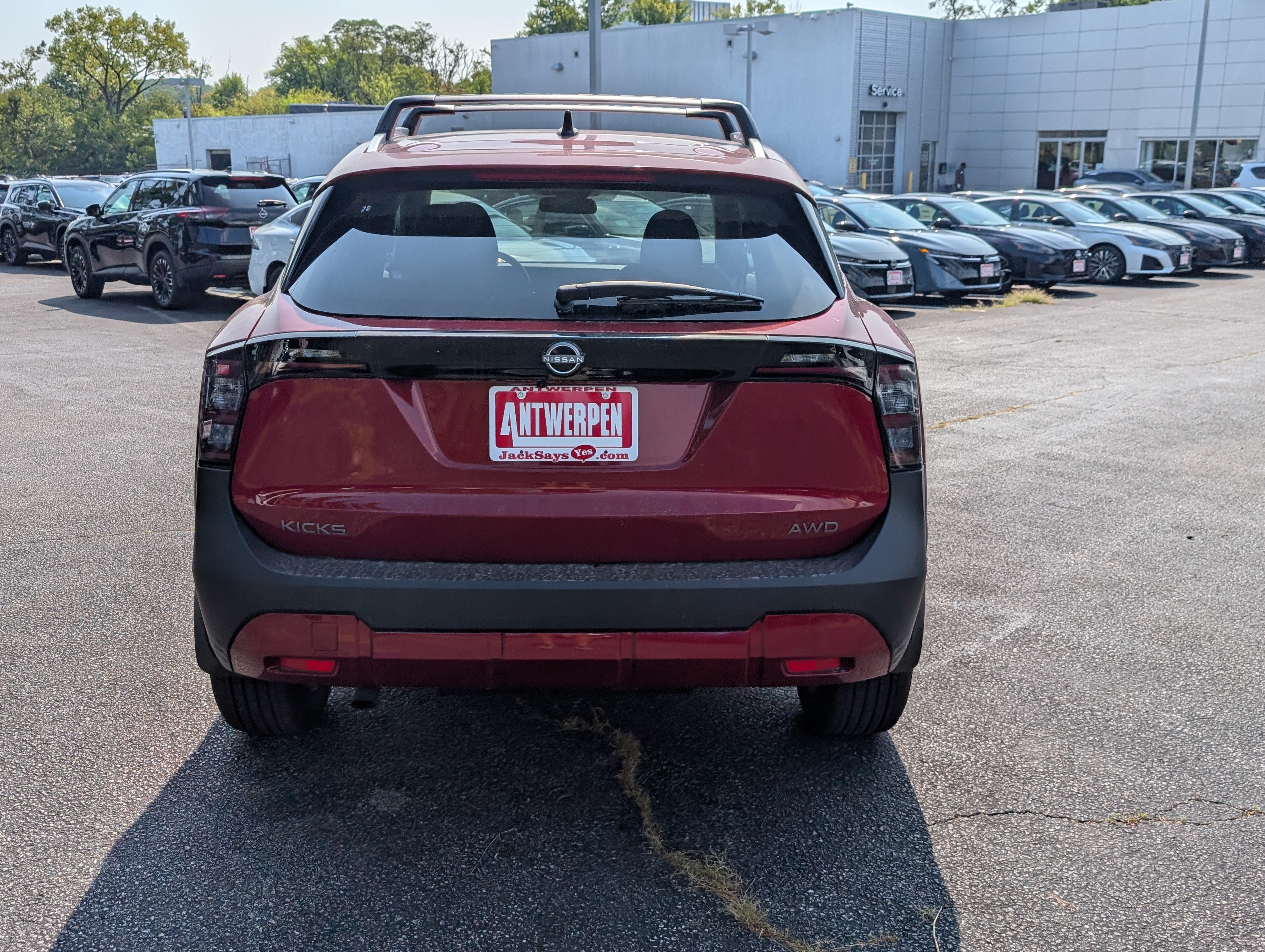 New 2027 Nissan Kicks SV AWD/4WD image 4