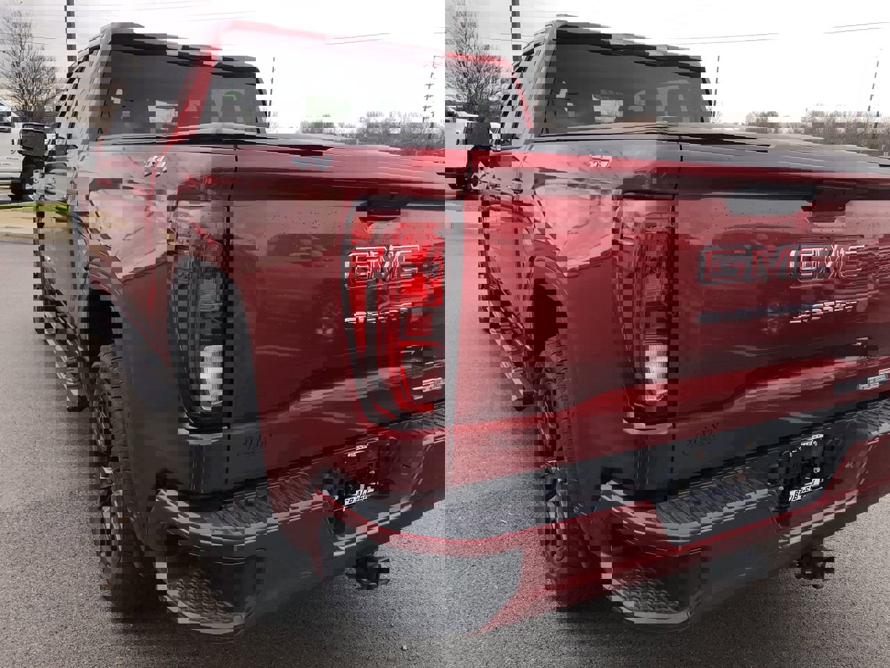 Used 2021 GMC Sierra 1500 Elevation image 4