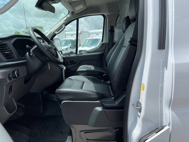 New 2023 Ford Transit 150 Low Roof RWD image 7