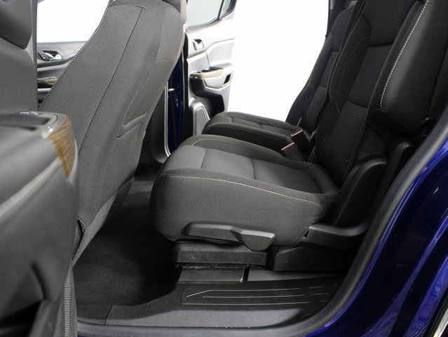 Used 2023 GMC Acadia SLE w/ Driver Convenience Package image 17