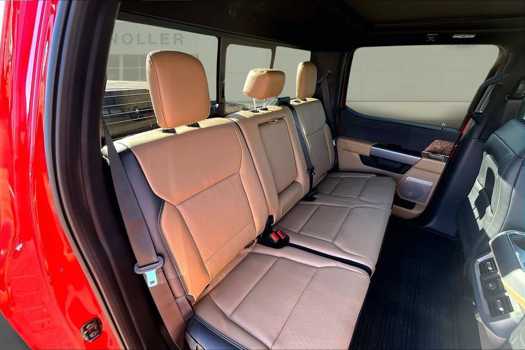 New 2026 Ford F350 Lariat w/ Black Appearance Package image 11