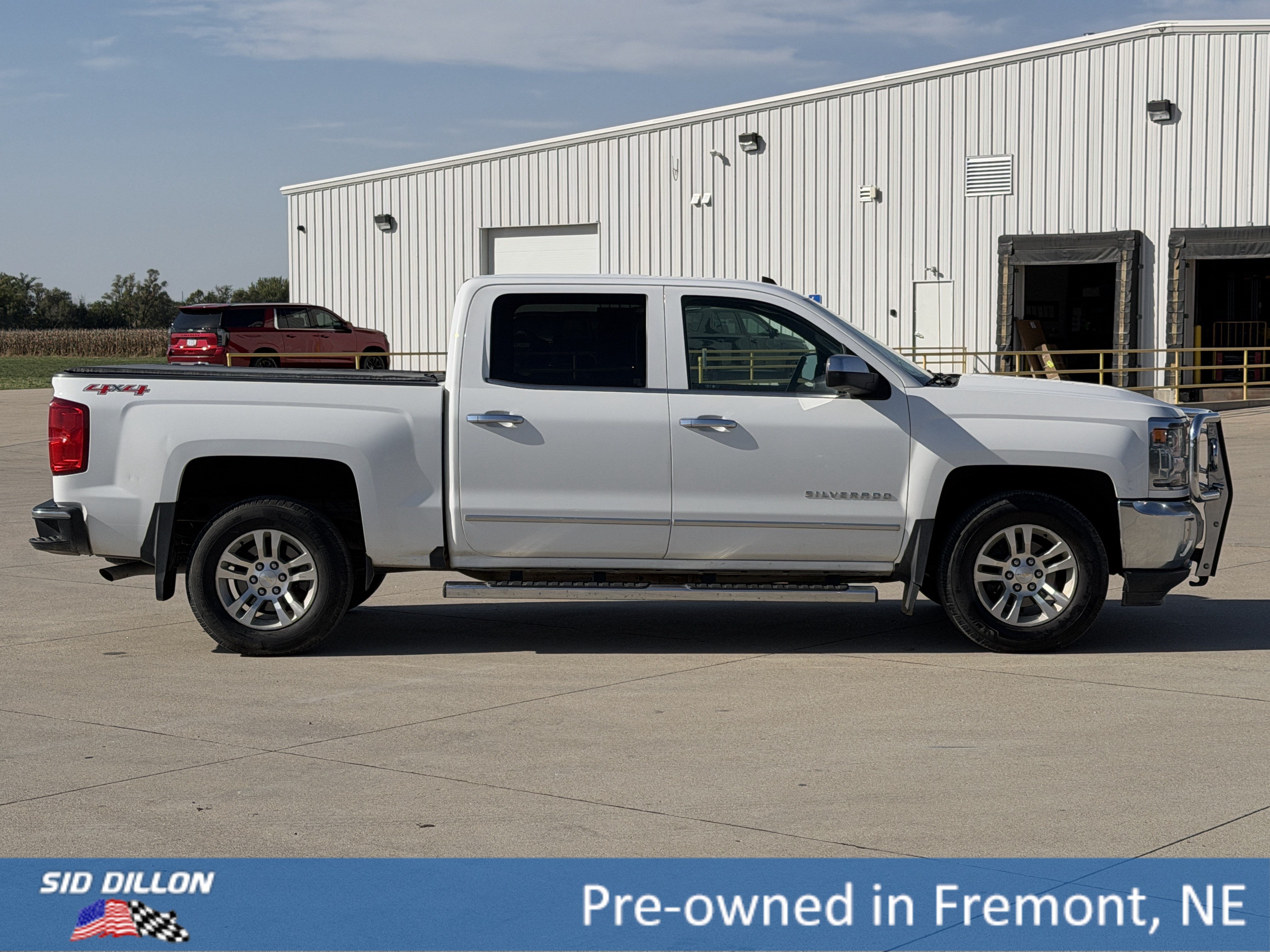Used 2017 Chevrolet Silverado 1500 LTZ AWD/4WD image 3