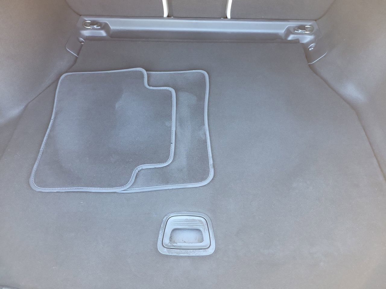 Used 2022 Mercedes-Benz C 300 Sedan image 9