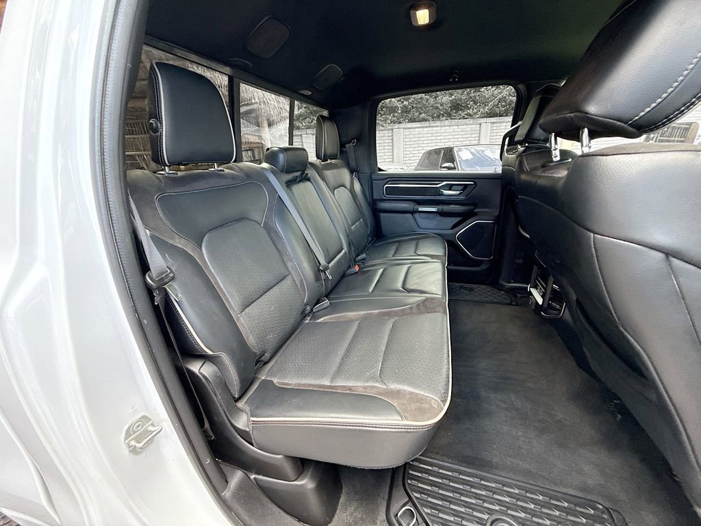Used 2024 RAM 1500 Laramie AWD/4WD image 29